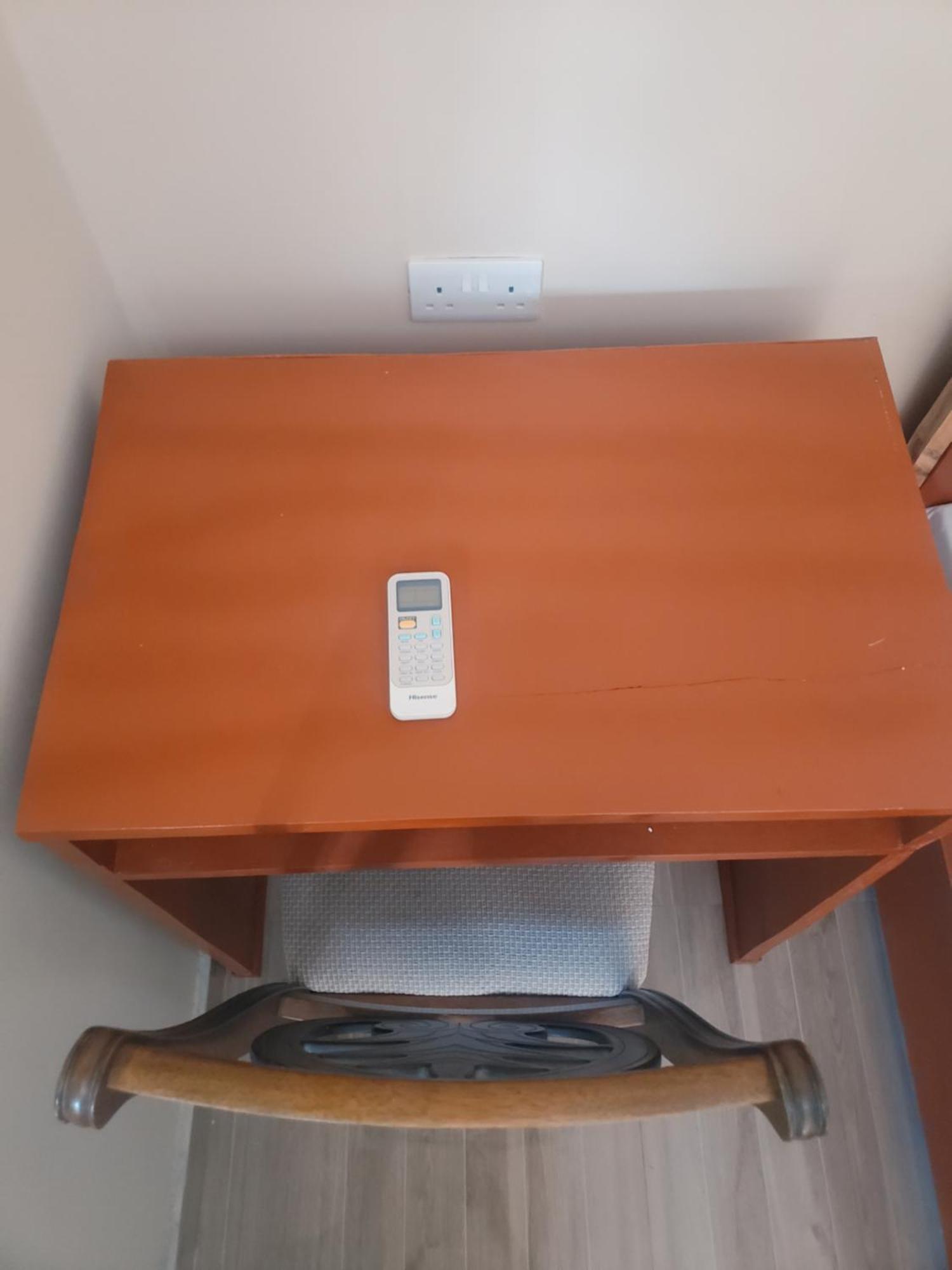 L&J Modern Backpackers Bnb دار السلام المظهر الخارجي الصورة